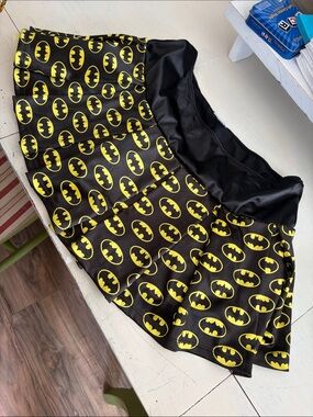 Black and Yellow Batman Print Pleated Mini Skirt costume Halloween